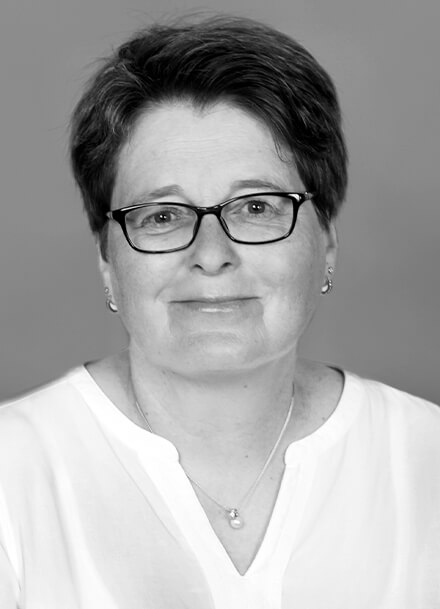 Anna-Lena Schwenk | Kauffrau für Büromanagement